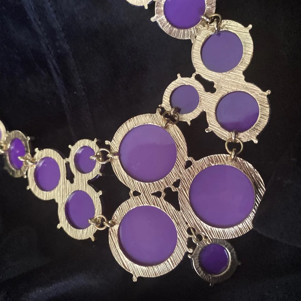 Purple Bubble Necklace - Picture 2 of 3